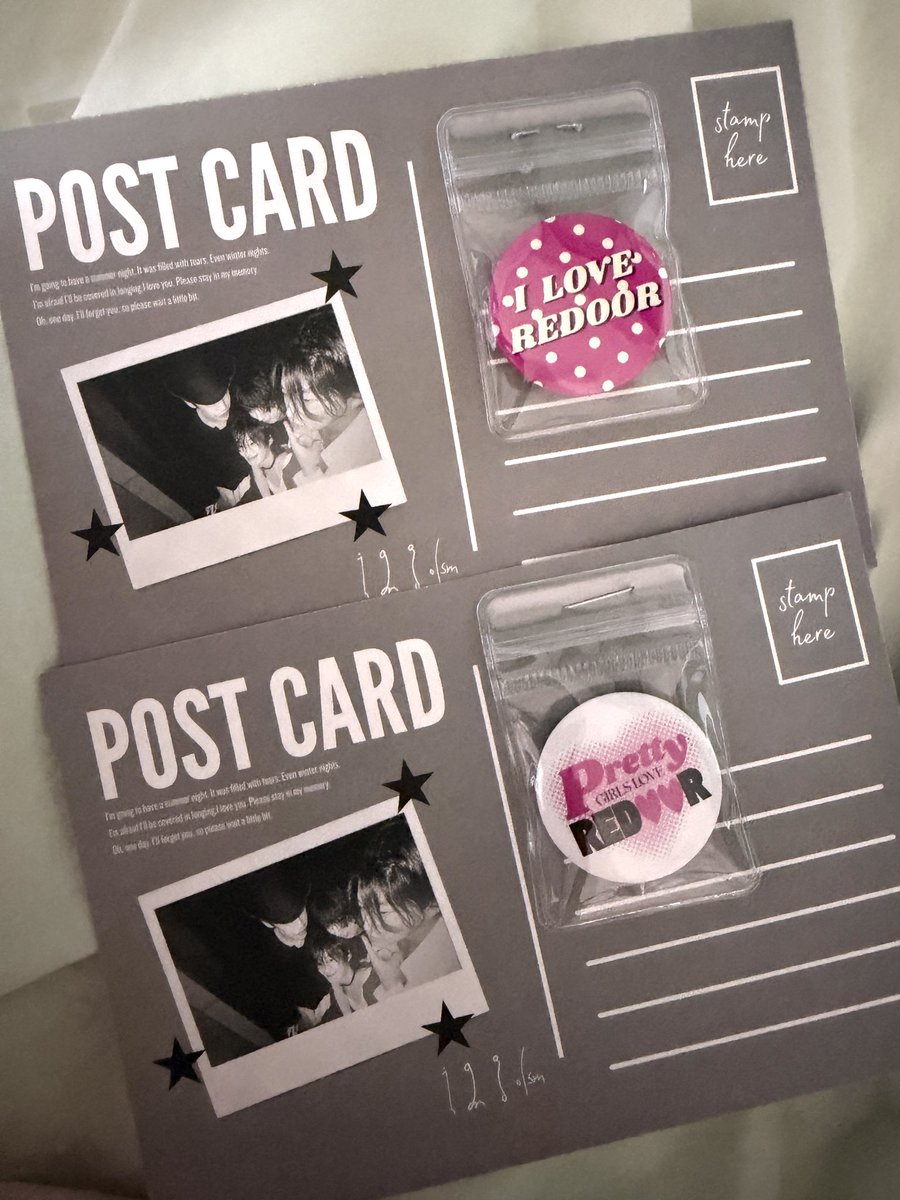 silenceinredoor's tweet photo. ⋆˚₊‧꒰აRedoor단콘 나눔 안내໒꒱ ‧₊˚ ⋆

˚ʚ｡9/26 첫콘｡ɞ˚
엽서+뱃지(I LOVE REDOOR ver) 30개
명함+스티커+뱃지(등대ver) 15개

˚ʚ｡9/27 막콘｡ɞ˚
엽서+뱃지(Pretty Girls Love REDOOR ver) 30개
명함+스티커+뱃지(등대ver) 15개

자세한 공지는 당일에 타래 올릴게요♡ https://t.co/EfP5nC54OQ