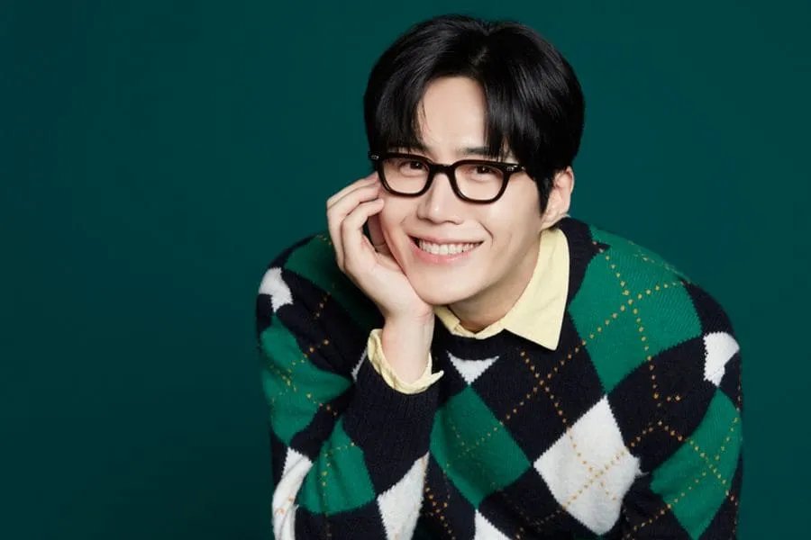 mamprelfer's tweet photo. 빈폴 x 김선호 https://t.co/AePDDwKYs9
