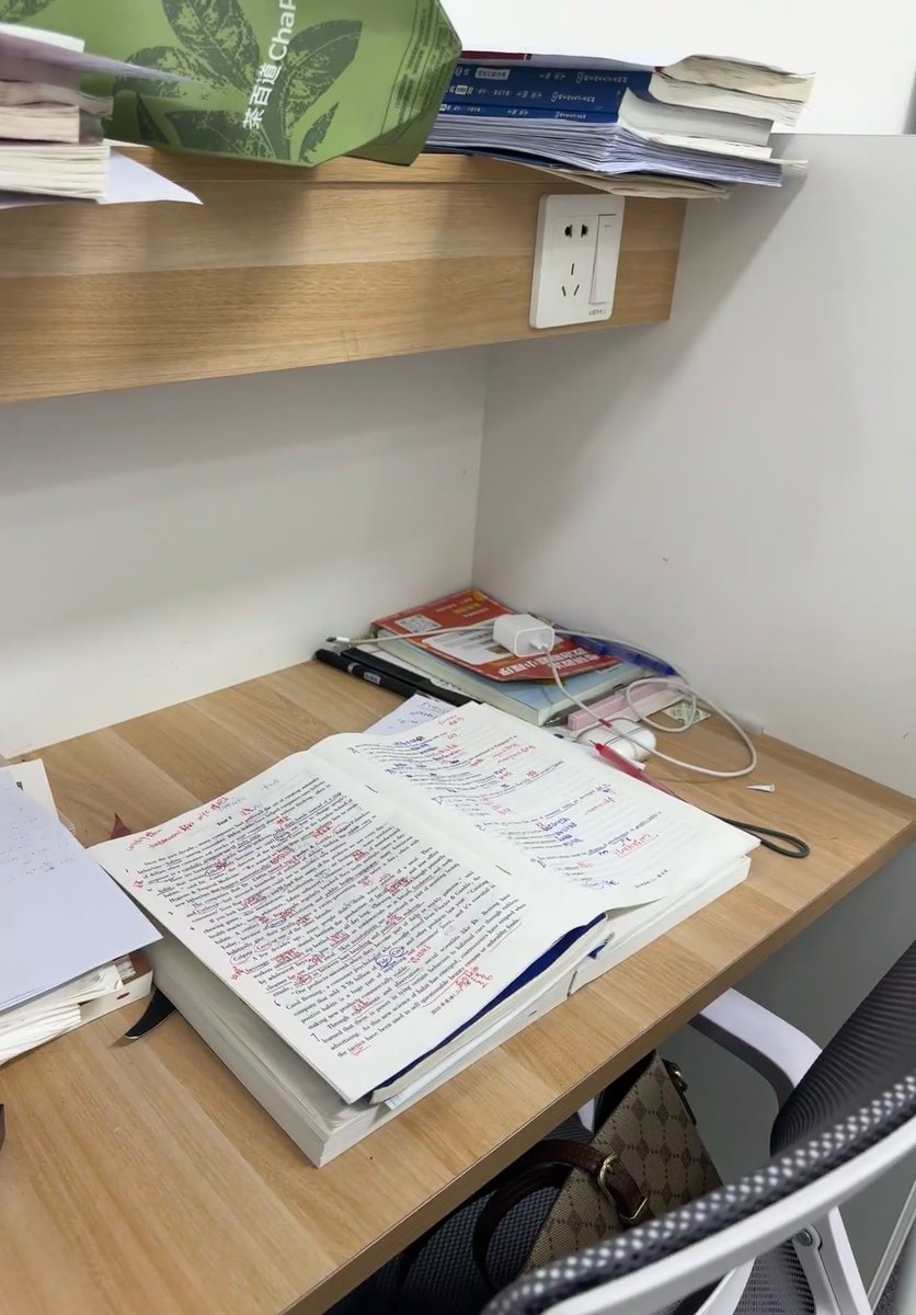 zulmda's tweet photo. Just aced my microeconomics quiz after 2 hours of flashcard cramming—budget lines and utility curves finally clicked! #StudyWin #LearnerJourney, https://t.co/kqMt4YxcTe