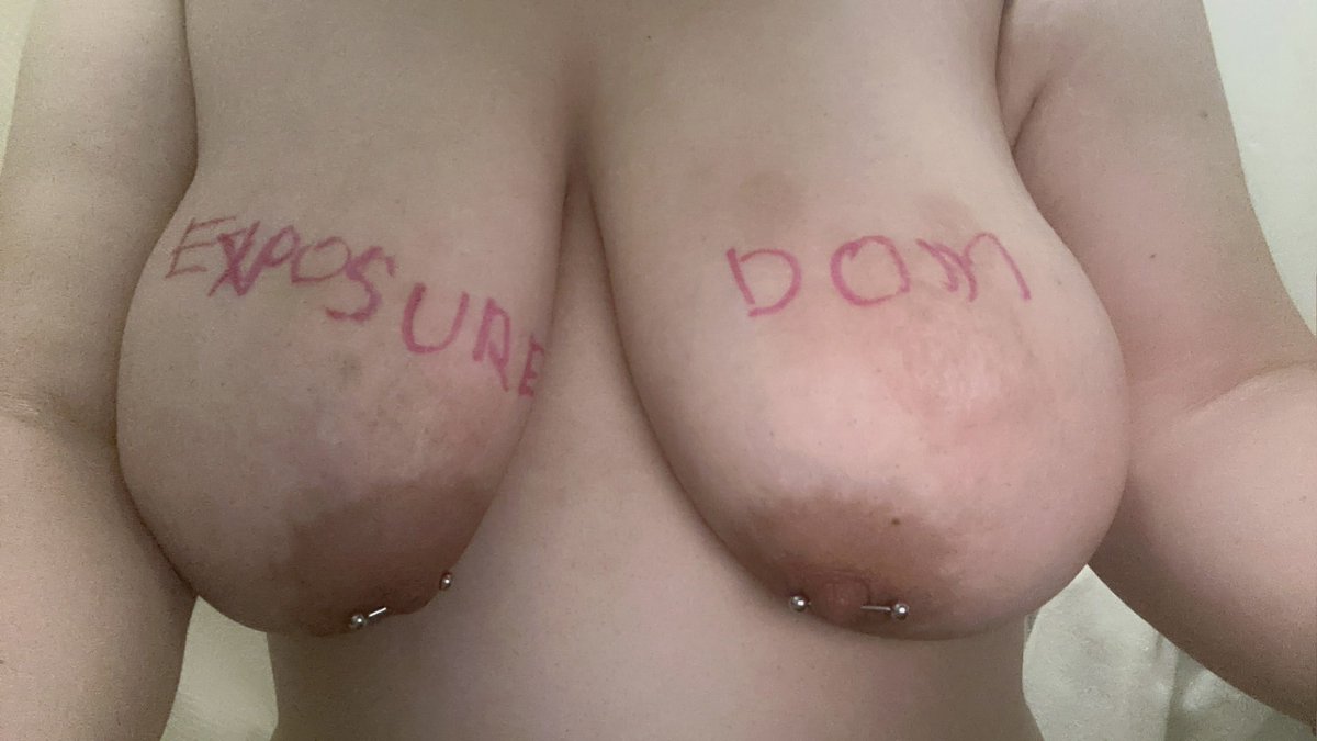 ExposureDom_ tweet picture