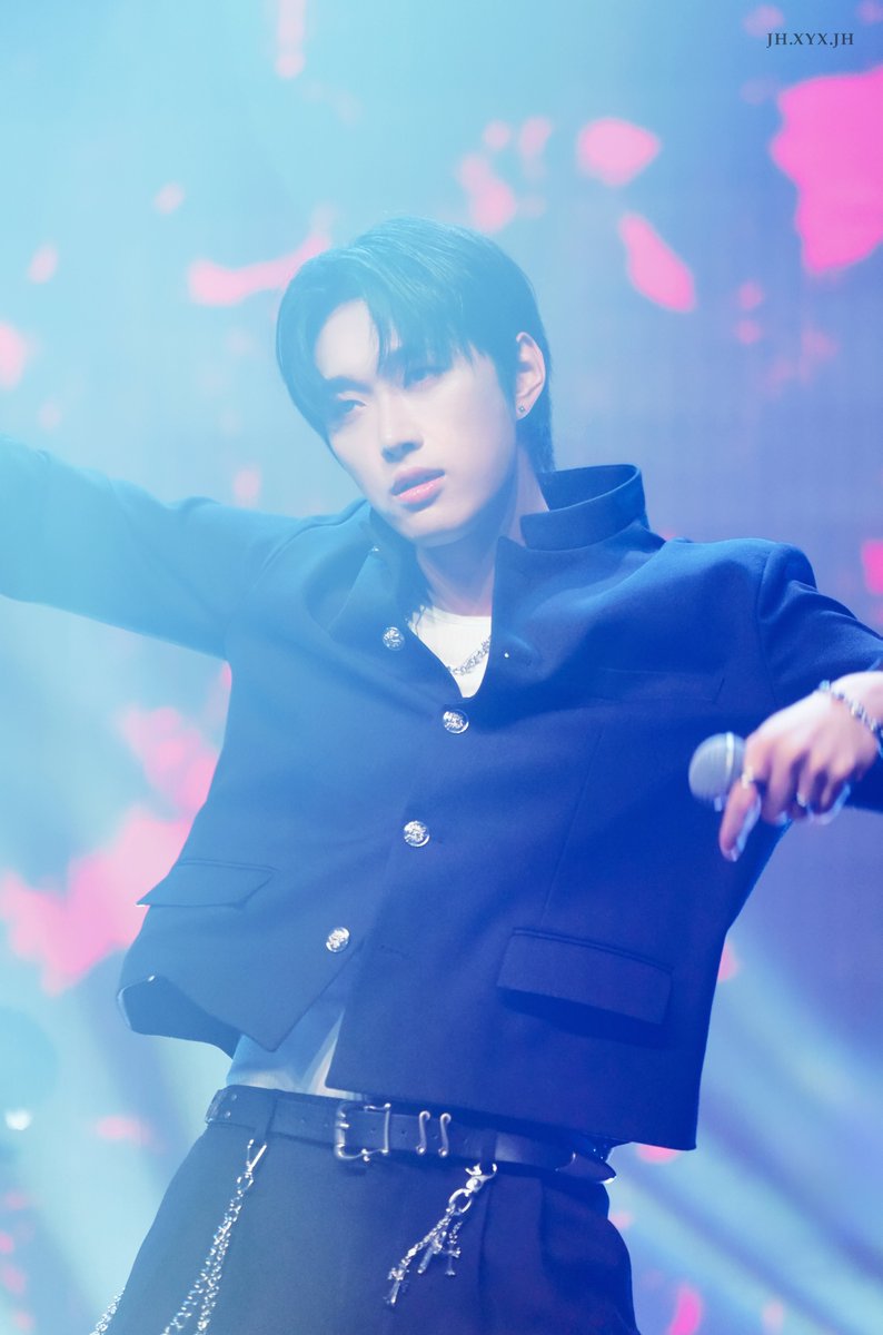 uu1996yuxuan's tweet photo. 260410 Osaka
💙down 4 you
#JAEHAN #김재한 
#오메가엑스 #OMEGA_X https://t.co/yMtx87UZ78