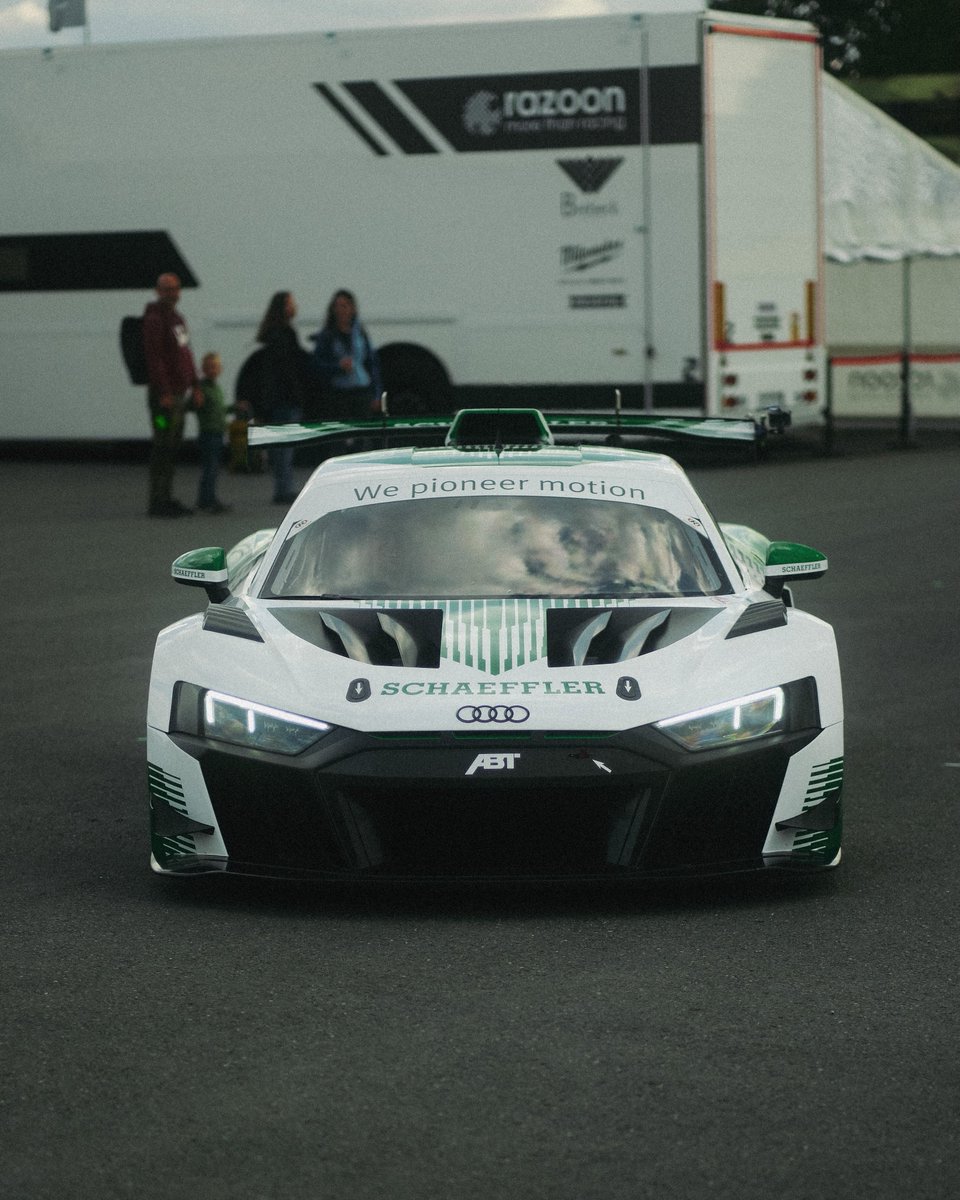 SchaefflerGroup's tweet photo. Another fantastic race weekend for the Schaeffler family! 🙌

A second consecutive victory for Marco Wittmann and the #GreenMachine, with the DTM title race set to go down to the wire at the season finale – we, our fans and guests all had a brilliant time at the Sachsenring! 😃 https://t.co/kRAoMVBWGb