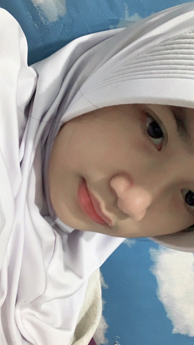 cha69960 tweet picture