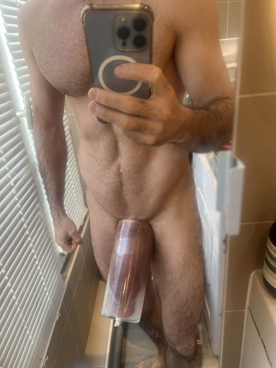 GymPumpXX's tweet photo. Are you ready to follow me tonight? https://t.co/dTY3oGrvOp