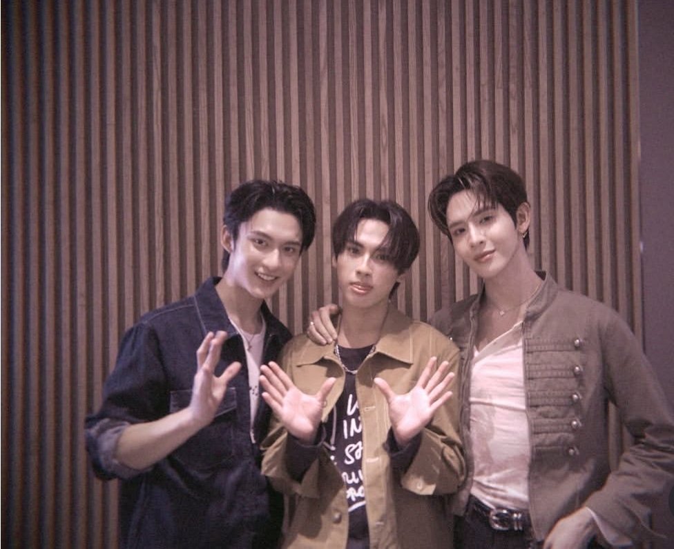 ryu_jint's tweet photo. https://t.co/J0hj6ryf44