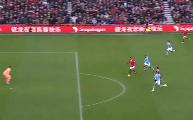chantel_tebt's tweet photo. @AdamJoseph You were writing paragraphs how Rashford didn't touch the ball for this goal. What changed? https://t.co/6WxesWvjIz