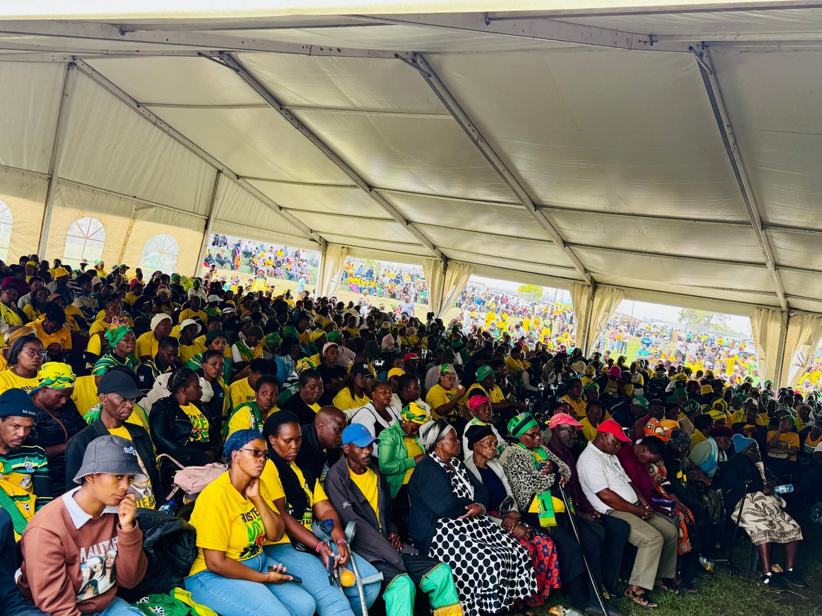 ANCYLhq's tweet photo. On the Campaign Trail: The ANCYL 1st Deputy Secretary General, Cde Zama Khanyase, joined the delegation led by ANC NEC Member, Cde Dickson Masemola, where she addressed the ANC Tolomane Mnyayiza Regional Volunteers Assembly at Bhambayi Sport Grounds in Ward 27, Gamalakhe, Ray Nkonyeni Sub-Region, as part of ongoing mobilisation efforts.

#ANCYLAtWork
#VoteANC