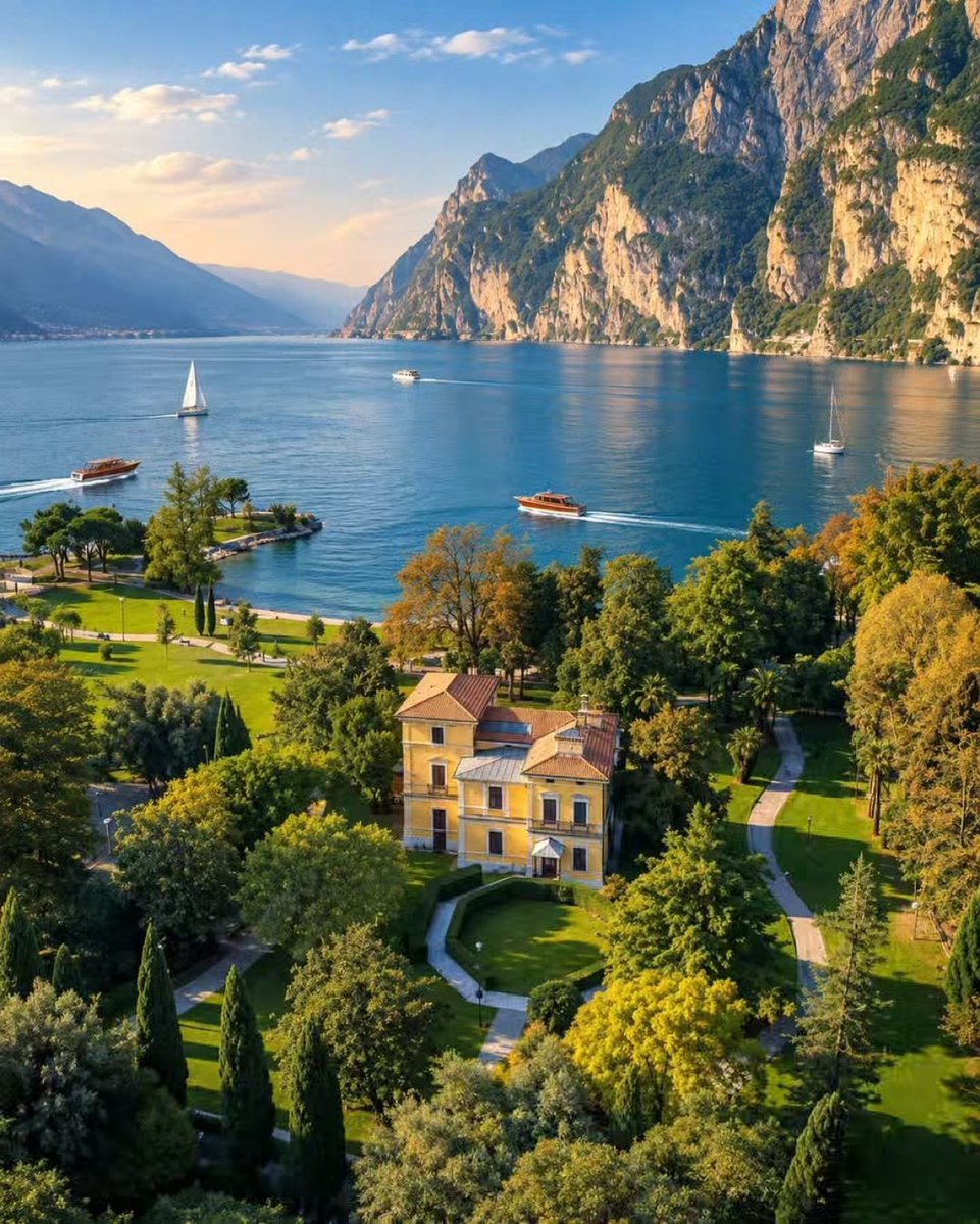 viewsoff's tweet photo. Lake Garda , Italy 🇮🇹 https://t.co/b5GJvWPB3B