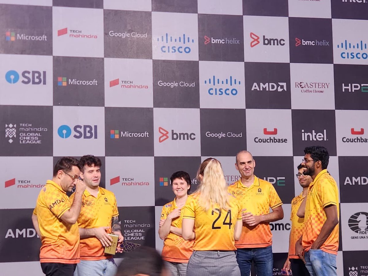Chessiro_'s tweet photo. We came to GCL expecting chess.
We left with a lot of conversations, new faces, and way too many Chessiro users saying hi. 

Bengaluru has an incredible chess community. Loved being a small part of it.

Chessiro 🤝 GCL🤝 Bengaluru https://t.co/416cIzxXf0