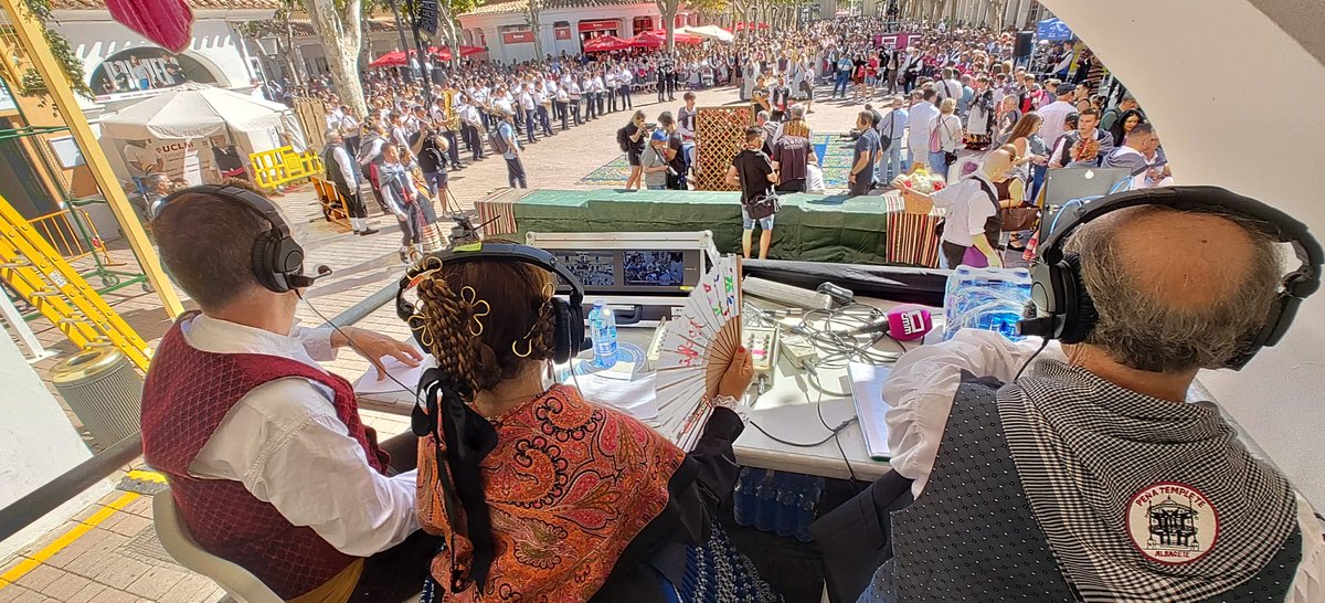CMM_es's tweet photo. Vuelve a disfrutar de la Ofrenda floral a la Virgen de los Llanos de la Feria de #Albacete con el programa especial de Ancha es Castilla-La Mancha

https://t.co/otDJgNpp1a https://t.co/vbrEmHEXpy