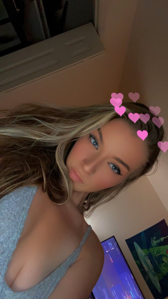 Hjsxoxo's tweet photo. Who wants to play🤫💕 https://t.co/VGc2YIeZOV