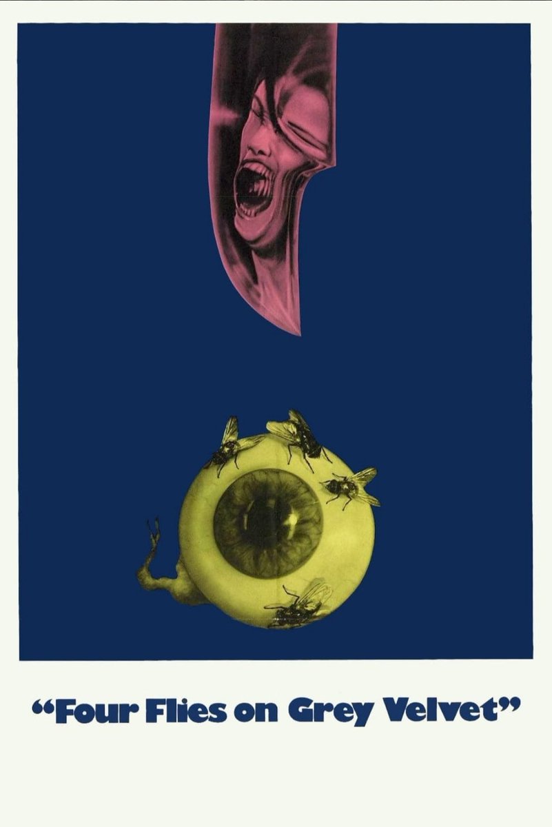 cinnamoonwitch's tweet photo. posters eran los de antes https://t.co/3xCa2ogED8