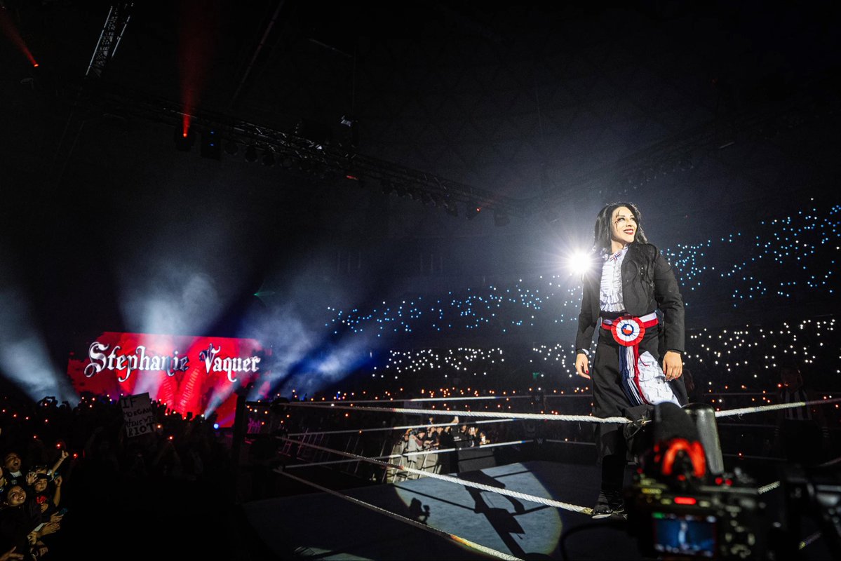 Steph_Vaquer's tweet photo. We made the impossible possible.
History was made.

September 12, 2026
WWE Women’s World Champion
Santiago, Chile 🇨🇱 https://t.co/U35DFAbFVB