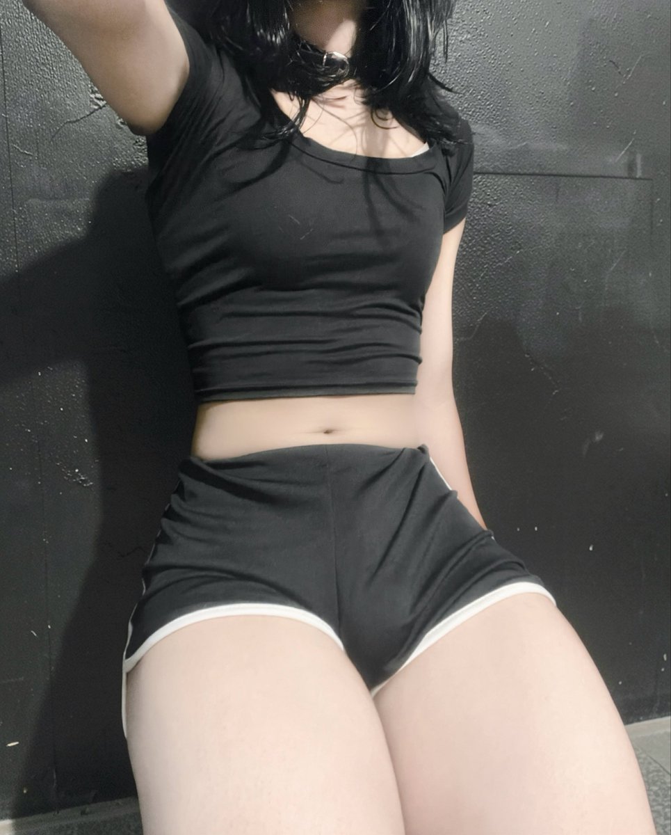 MoniMoshk's tweet photo. so boredd
#femboy #alt #nsfwtwt https://t.co/jdcTY9RK40