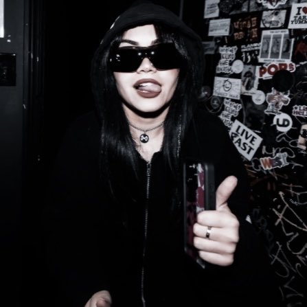RevengeIsHer's tweet photo. the baddest bitches are** in la. https://t.co/VhAgRdNamA