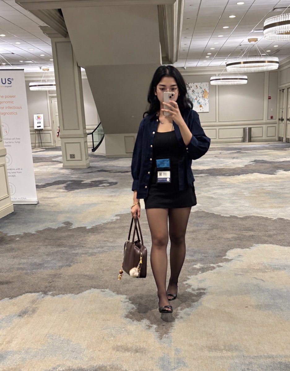 dreawiii's tweet photo. little scientist all grow up :) i’m so grateful for the opportunity to represent my hospital for the national conference https://t.co/pJ7FkaYNdP