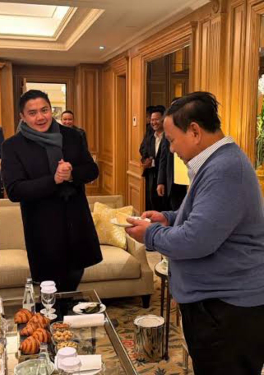 akunhewan's tweet photo. CELIOS pernah ngitungin biaya kunker presiden ke luar negeri sudah tembus 1 triliun.

tapi kata seskab semua kelebihan biayanya dibayarin pake uang pribadi.

secara administrasi ini justru menyalahi aturan, publik jd berhak bertanya ini sebetulnya kunker atau staycation? 🤷🏻 https://t.co/Ue88992fHj