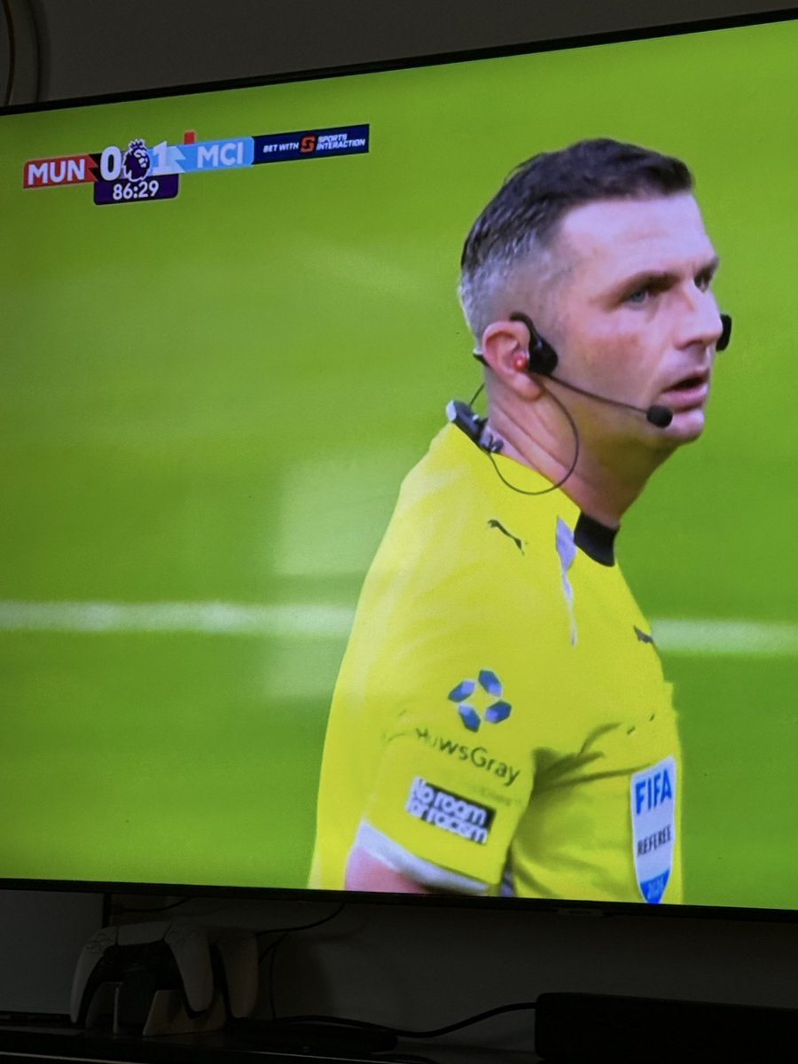 iamtemiiade's tweet photo. Today’s MOTM 🤣🤣 #MUNMCI https://t.co/vj1RoFJ5e9