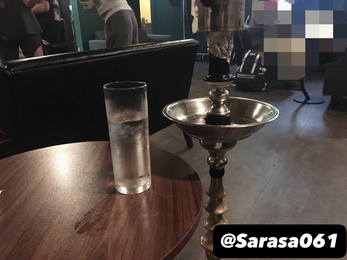 Sarasa061's tweet photo. 〆はシマウマさんの間借りでダブアポ単品！
(浮気はしません)

縄の後のシーシャ最高✨ https://t.co/Y5EoIhMq9B