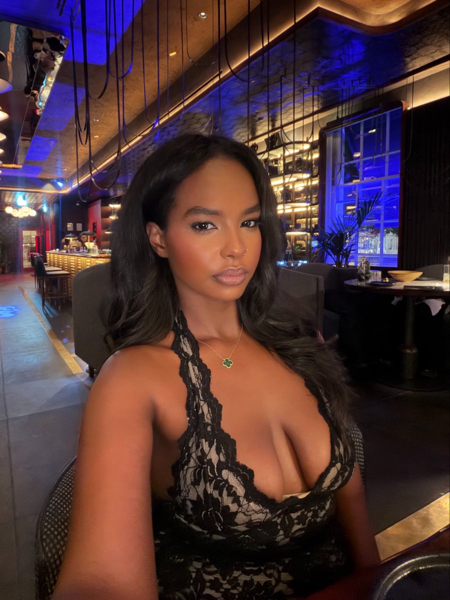 miramilann's tweet photo. dinner with a side of face card https://t.co/rP4hHXpZlu