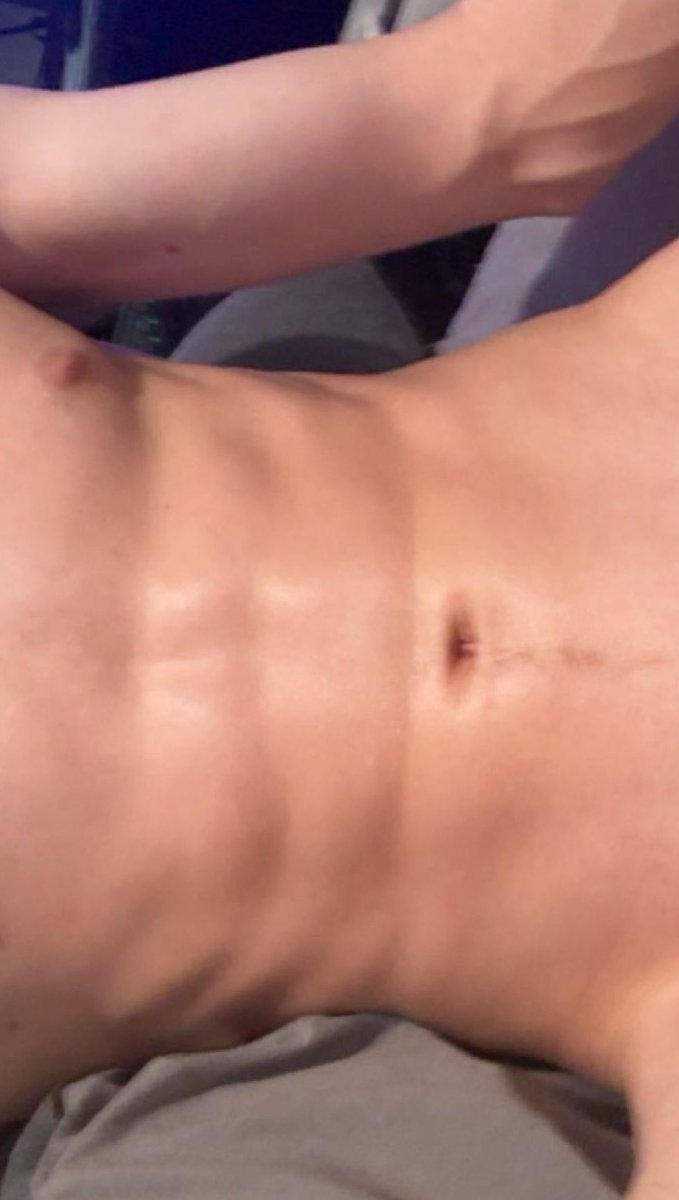 JamesssFoxx's tweet photo. Honest opinions https://t.co/EIBdcgCYBz