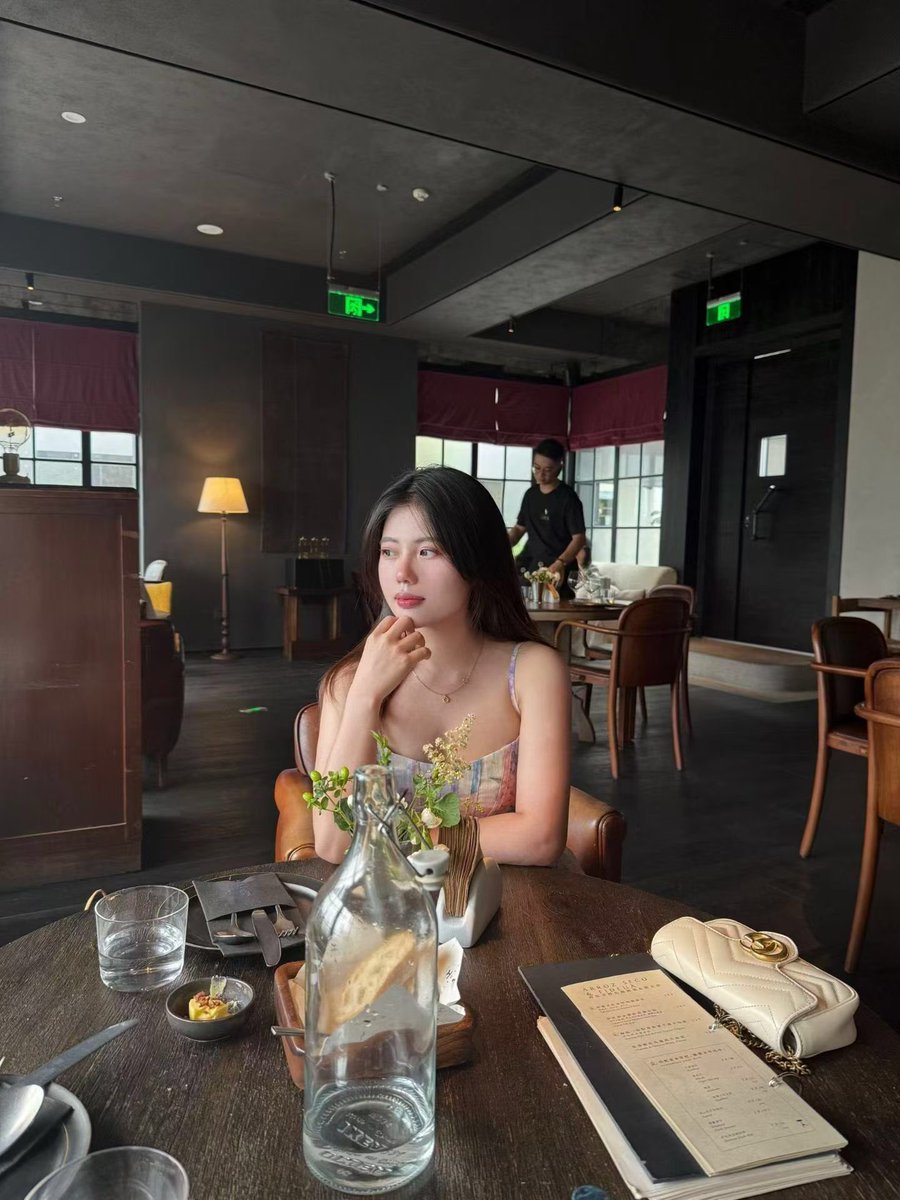 tiantian0815's tweet photo. 曝光傻逼贱母畜@r0wlcc https://t.co/pW2hSFLIbw