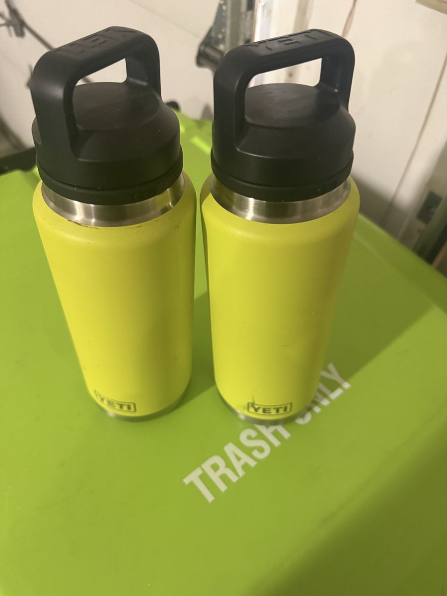 AuggieALT's tweet photo. When you love this water bottle so much but have to get a new one because the flawed lid is forever stuck and then the replacement bottle does the exact same thing :( help @YETICoolers and now they are both ending up in a landfill https://t.co/PorLc6ngtR