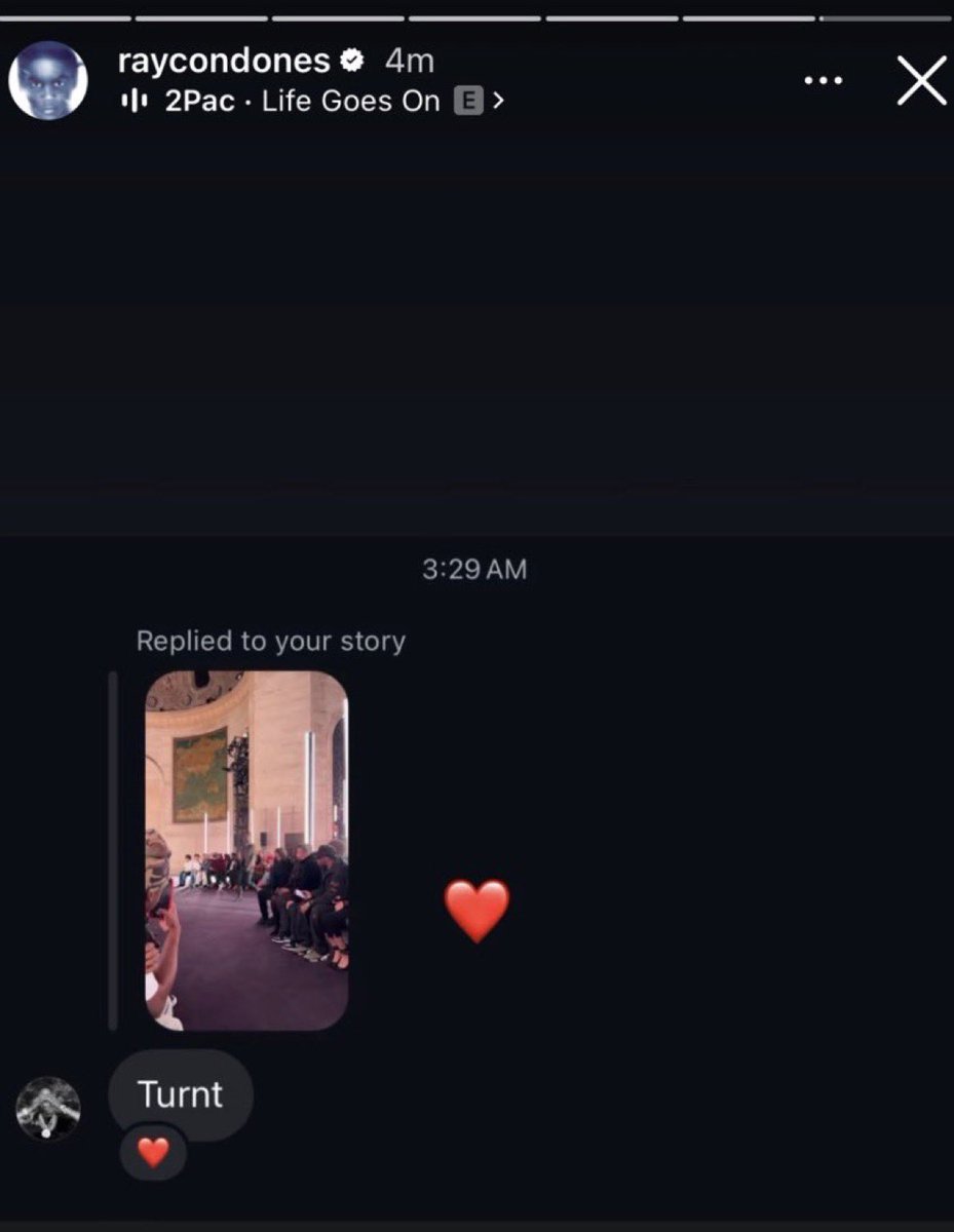 theynervis's tweet photo. @ChiraqLatest2 He texted Bruce at 3:29 brother ion think he was sleep https://t.co/dN41yObov4