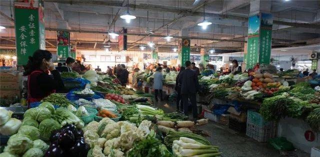 tobel319827's tweet photo. Just picked up the freshest seasonal veggies and eggs from the local farmers’ market! Perfect for tomorrow’s cozy home-cooked meal. https://t.co/CZPUDrTGPo