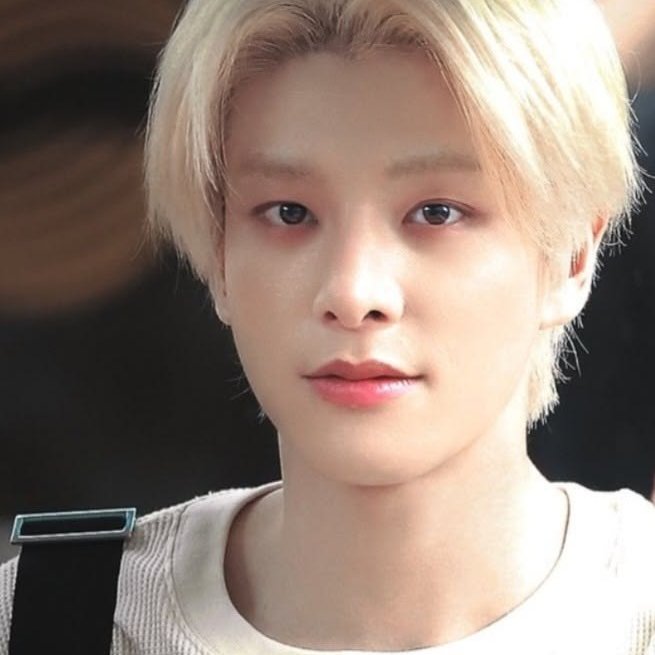 yeonsugaberti's tweet photo. #HEEJAKE mini au: Aussie Baby

Onde Heeseung não iria desistir de reconquistar Jake, nem que fosse preciso fazer uma música sobre ele. https://t.co/QafBzjF6Yi