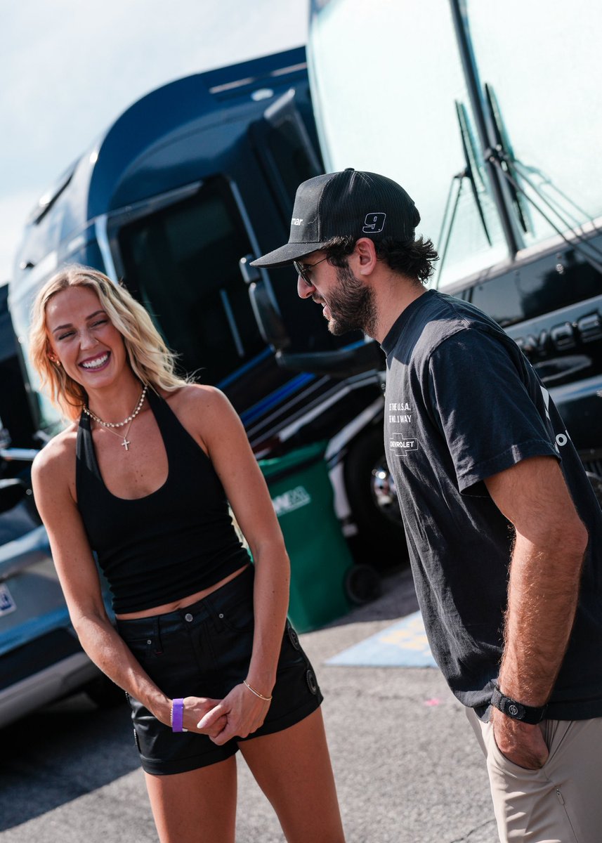 TeamHendrick's tweet photo. Thanks for stopping by @sophaller 👋 https://t.co/XaMJacY8LH