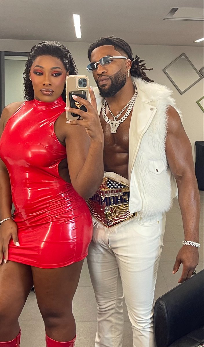lashlegendwwe's tweet photo. Mrs. &amp; Mr. Whoop That ❤️🤍 https://t.co/54MXN7iZWw