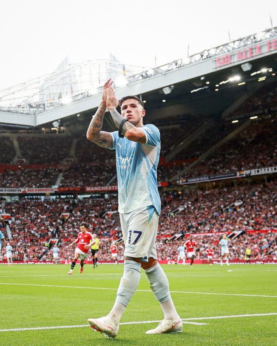 fodensss's tweet photo. El segundo tiempo de este fenómeno por favor, cada centavo es válido. No existe plata en el mundo que compre la picardía de Enzo Fernández pero no solo eso, como la pidió, como jugó, como defendió. Masterclass de cómo se deben jugar los clásicos. 

Lo que nos va a hacer disfrutar este crack.