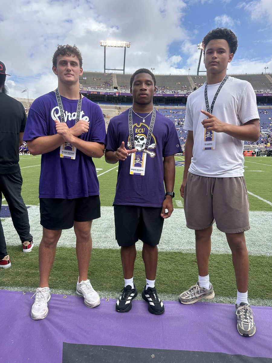Doc_Caldwell_'s tweet photo. Had a great time at @ECUPiratesFB yesterday! Loved the atmosphere and the experience! https://t.co/6beehEUqEw