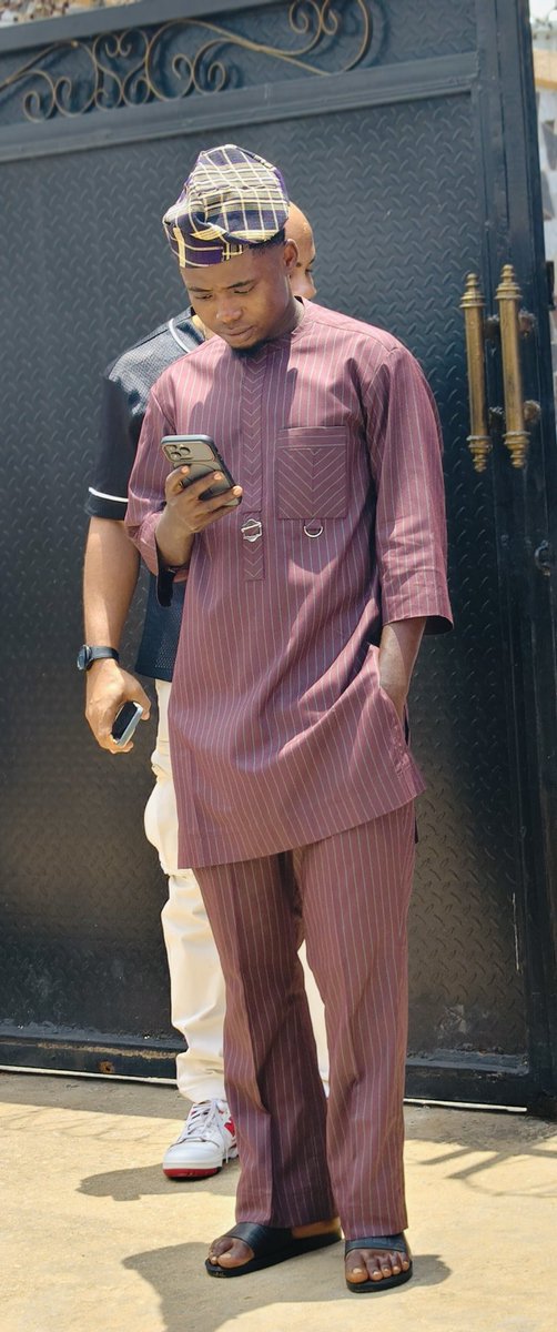 emmaculate33's tweet photo. Emmaculate touch , I make the best outfit please support me https://t.co/9KYrWfZso4