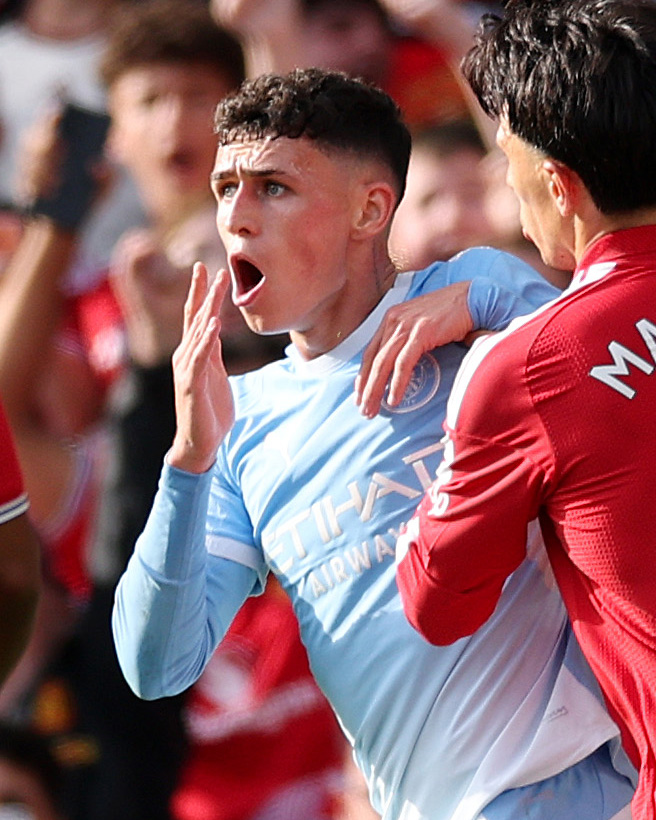 FrankEra_'s tweet photo. 🚨🎙️ | Enzo Maresca: 

"Phil Foden's red card didn't just change the game for us, but also for THEM.

"Because they are very good in transition and attacking space in behind. The game became more difficult for THEM." https://t.co/VuqSIKcgDG