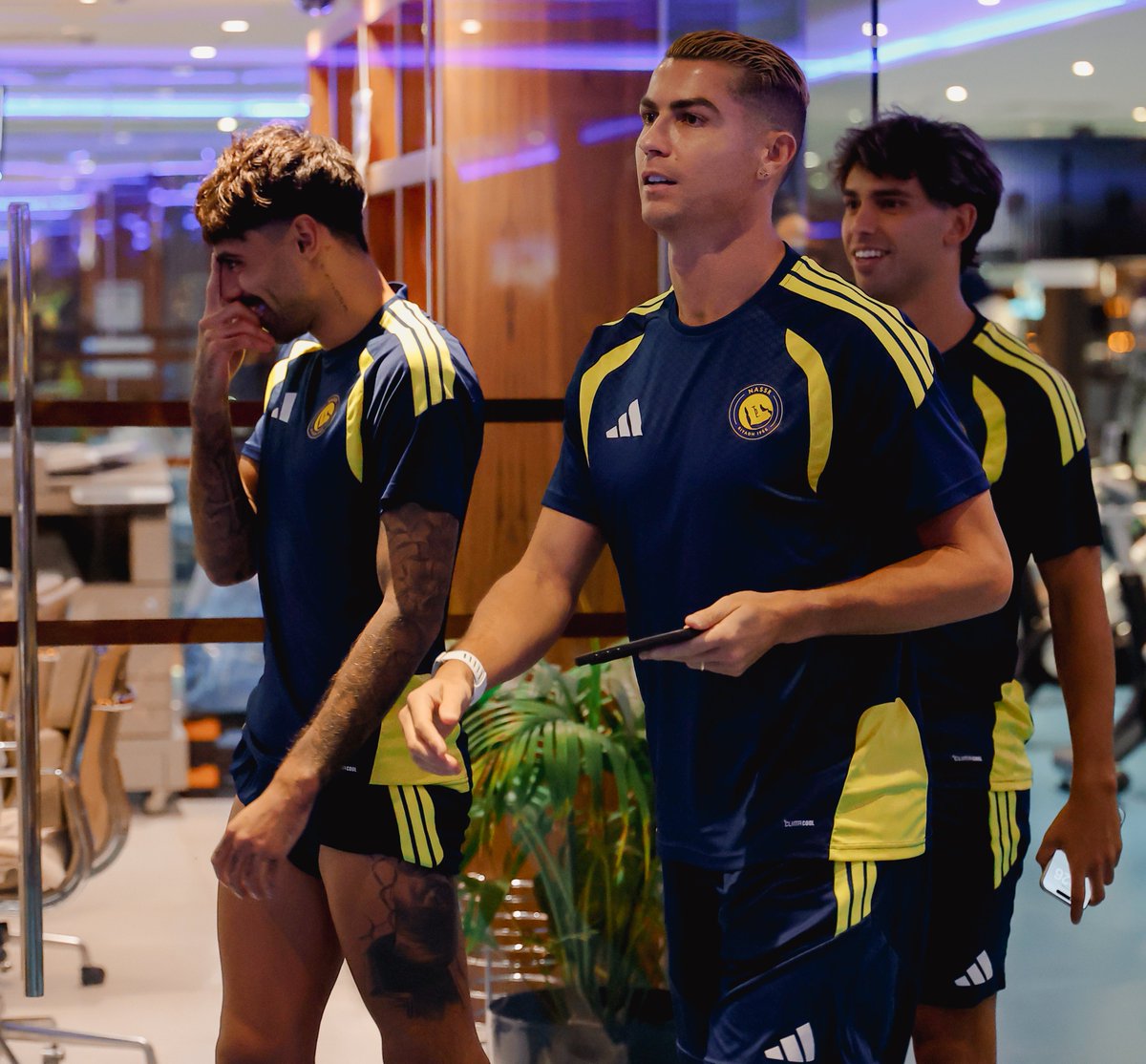 AlNassrFC's tweet photo. مسـاء الخيـر .. من العيـن 📍 https://t.co/hpXKIK0JX0
