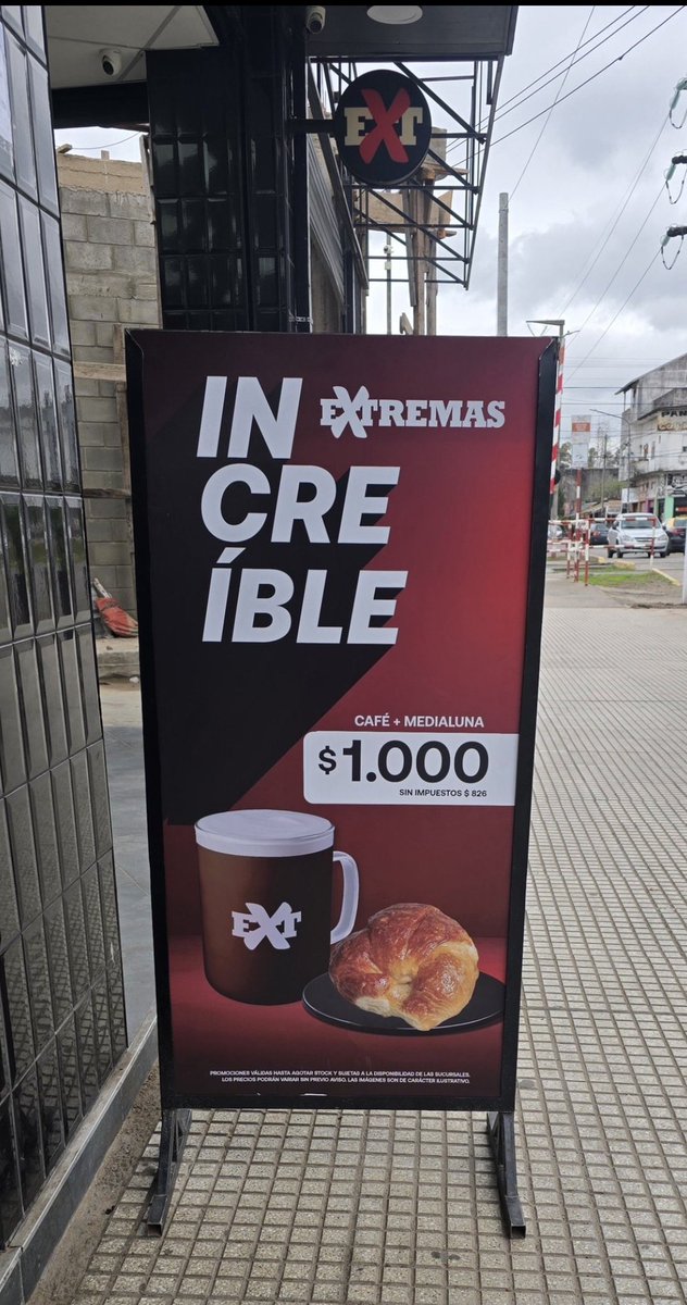 ElTrumpista's tweet photo. Mil pesitos un café con medialuna 

COMO DOMA EL JAVO https://t.co/JsEhzCyVqh