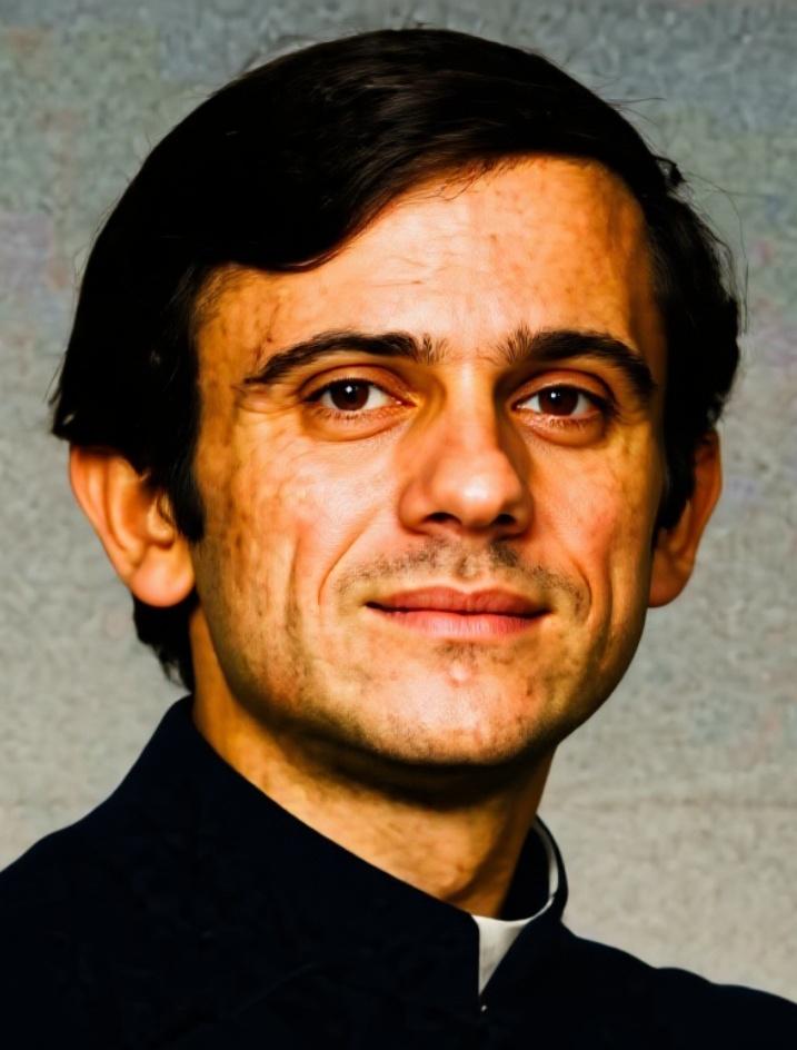 Cogito1918's tweet photo. Otoczony przez szpicli, nękany, szczuty, śledzony, podsłuchiwany, podglądany, wyszydzany, opluwany, porwany, bestialsko pobity, skatowany do krwi i utraty przytomności, a w końcu uduszony i utopiony przez czerwoną hołotę.

Kruchy ciałem tytan ducha, który zatrząsł samymi fundamentami czerwonego imperium.
Jego proste słowa miały miały moc większą niż bomba atomowa, by zdetonować od środka system zła.

Nieśmiertelny symbol wolności.
Ikona Solidarności.
Nieprzejednany antykomunista.
Głos uciśnionych i prześladowanych.
Sumienie narodu.
Formował elity wolnej Polski.
Męczennik komunizmu.
Kapłan absolutnie niezłomny.
Wierny naśladowca Chrystusa.
Prawdziwy patron niepodległej
Polski.
Do końca wierny Bogu i Ojczyźnie.

Do dziś nie znamy prawdziwych mocodawców jego mordu.

14 IX świętowałby 79 urodziny
KS. JERZY POPIEŁUSZKO.

Módl się za naszą Ojczyzną!