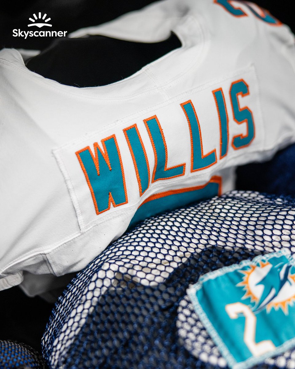 MiamiDolphins's tweet photo. Game day threads.

#PhinsUp https://t.co/X8UlzDHrWi