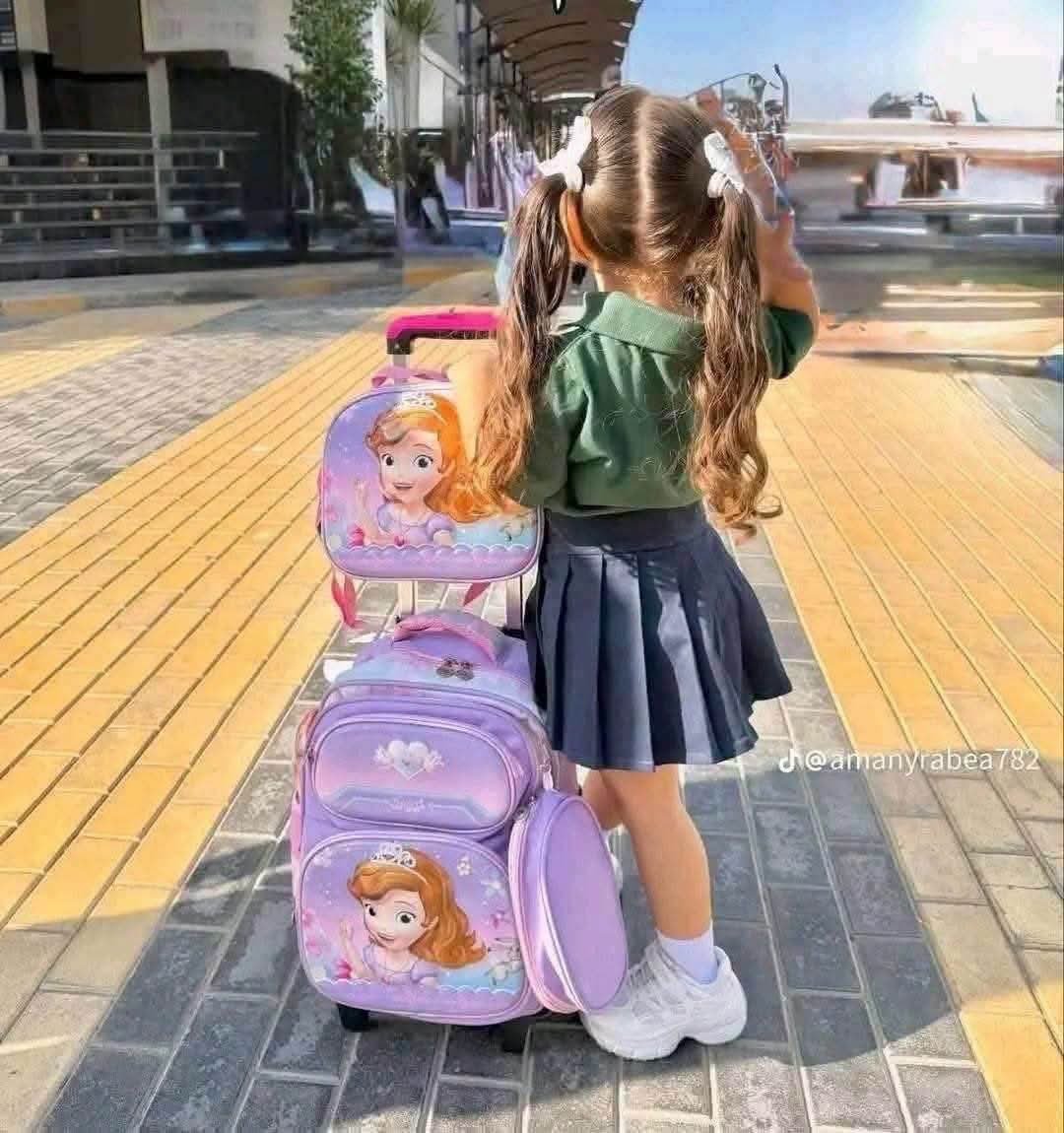 AlaaHam06578805's tweet photo. مستنيه دور بنتي يوما ما 💗. https://t.co/BYeotkVCw7