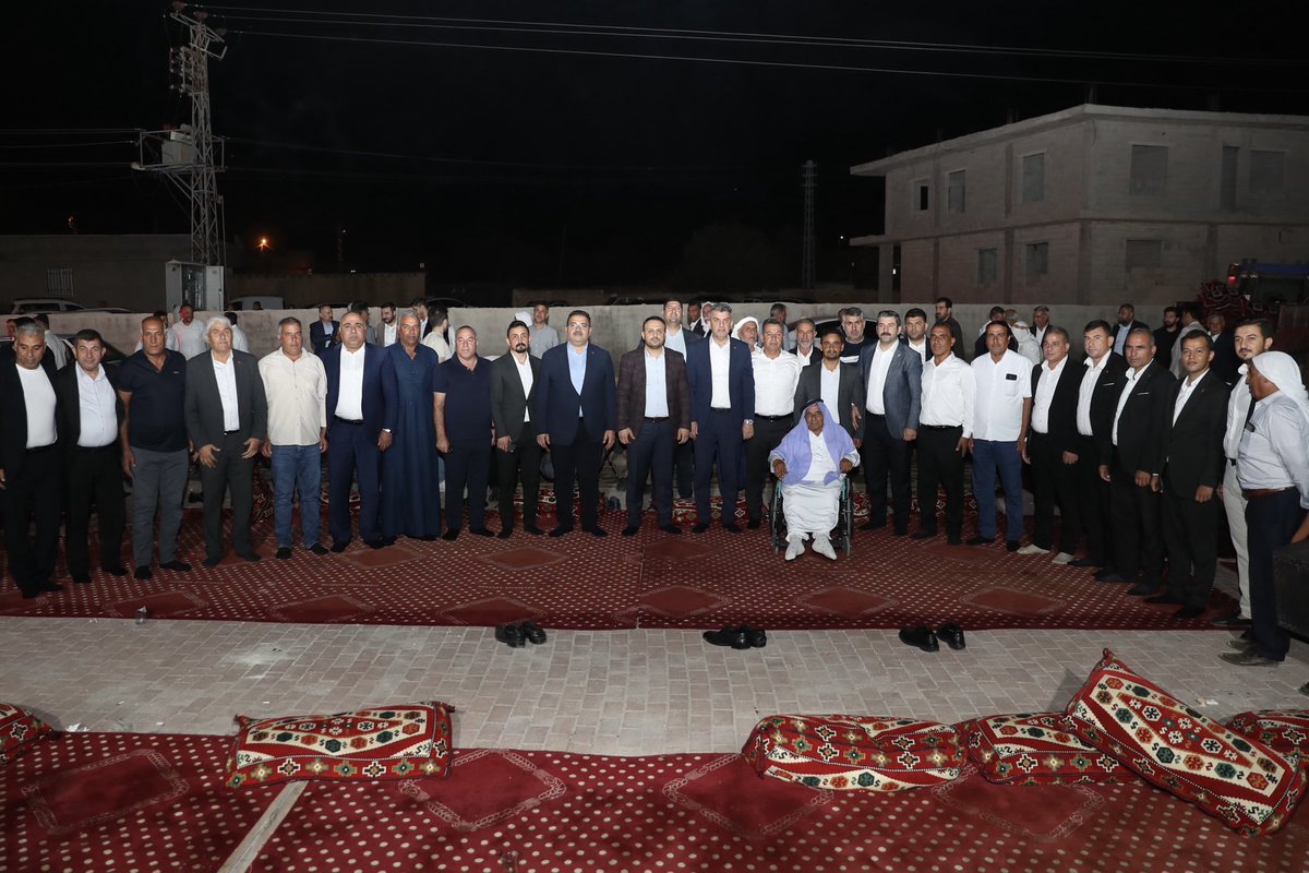 mcanpolatnet's tweet photo. TBMM İdare Amirimiz ve Milletvekilimiz Sayın İbrahim Eyyüpoğlu, AK Parti İl Başkanımız Sayın Mehmet İlhami Günbegi, Haliliye İlçe Başkanımız Sayın Mustafa Bağmancı, Ceylanpınar İlçe Başkanımız Sayın İhsan Değirmenci, Gençlik Kolları Başkanımız Sayın Mehmet Doğan Salar, kanaat önderlerimiz, muhtarlarımız ve bölge sakinlerimizle birlikte İbrik Kırsal Mahallemizde hemşehrilerimizle bir araya geldik.

AK Parti Haliliye İlçe Başkan Yardımcımız Sayın Mehmet Emin Yeşil’in ev sahipliğinde gerçekleştirdiğimiz buluşmada hemşehrilerimizle hasbihal ettik, birlik ve beraberlik içerisinde gönül bağlarımızı güçlendirdik.

@ibrahimeyyupogl 
@milhamigunbegi 
@mbagmanci63 
@IHSANDEGIRMENC 
@aveminyesil 
@MDOGANSALAR_TR