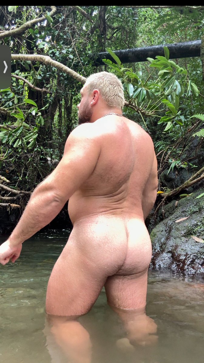 Ijoshivan's tweet photo. Rate his juicy ass

#beast #beefyass #beefyguy #GayMenWorldwide #thickguy #hotass https://t.co/XAuTYWFXwS