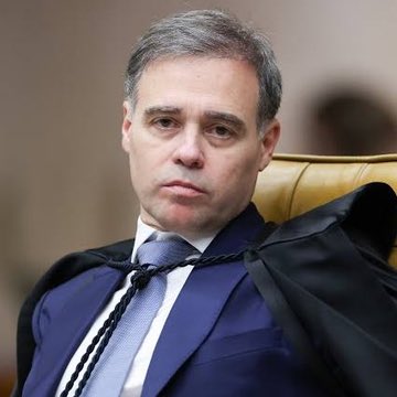 Haaaysb's tweet photo. André Mendonça entrou para a história do Brasil: o ÚNICO MINISTRO DO SUPREMO TRIBUNAL que teve CORAGEM de peitar o sistema TODO sozinho! https://t.co/k55UGDDNMC