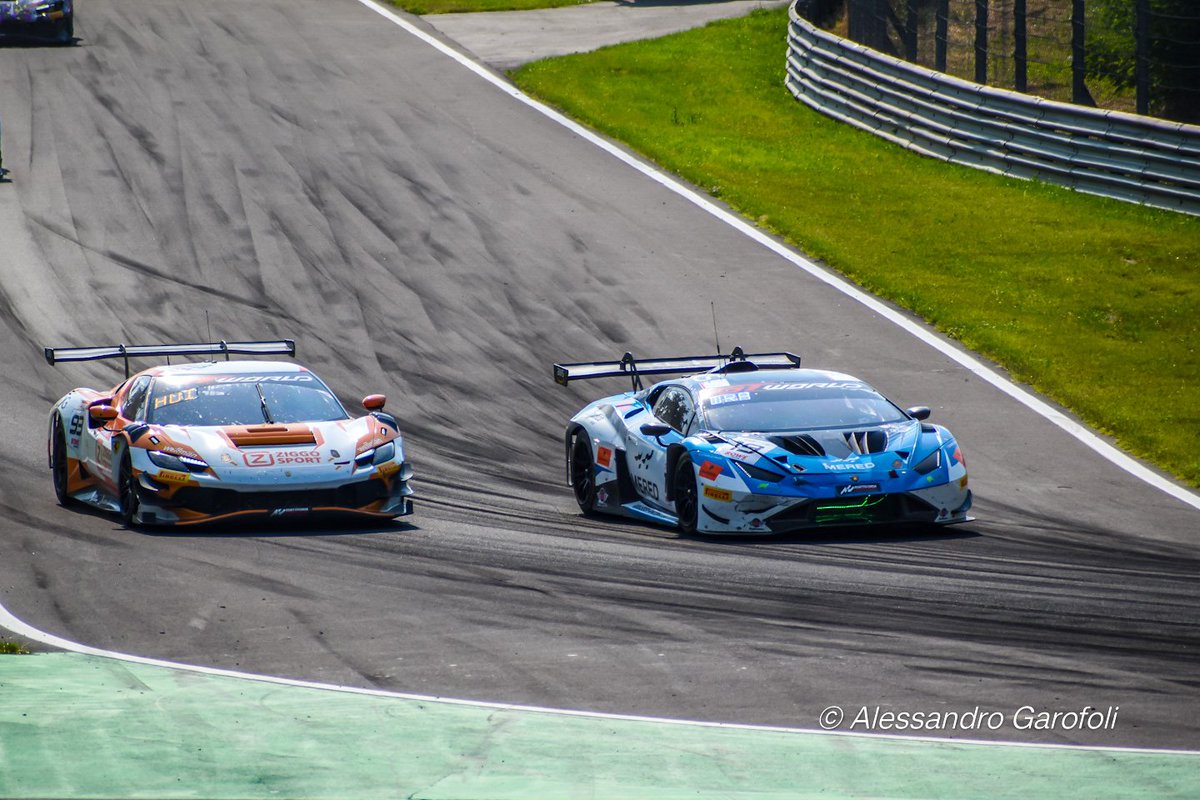 followPitCrew's tweet photo. The Italian rivalry 

#GTWC #IGTC https://t.co/QRlTNZ2heN