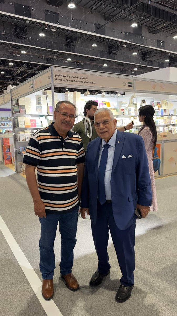 hagagjournalist's tweet photo. اليوم الأحد.. في أول ايام معرض أبوظبي الدولي للكتاب.. برفقة الناشر الكبير الاستاذ محمد رشاد رئيس اتحاد الناشرين العرب.. وحديث عن مدينتي الأقصر  واهمية دعم معرض الأقصر للكتاب. https://t.co/fmcNuPPOOG