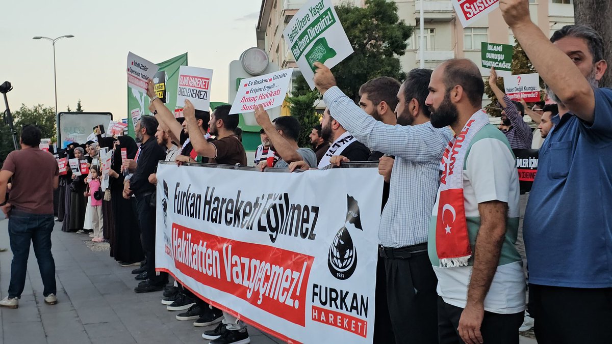 Yakupsahinfv's tweet photo. #Ankara’da yaptığımız eylemelerle Furkan Hareketinden tutuklu olan kardeşlerimiz için özgürlük istedik. 

#YargıEliyleZulüm
Ozgürlük IçinMeydandayız
FurkanGönüllülerine Ozgürlük https://t.co/H0HPacU3Er