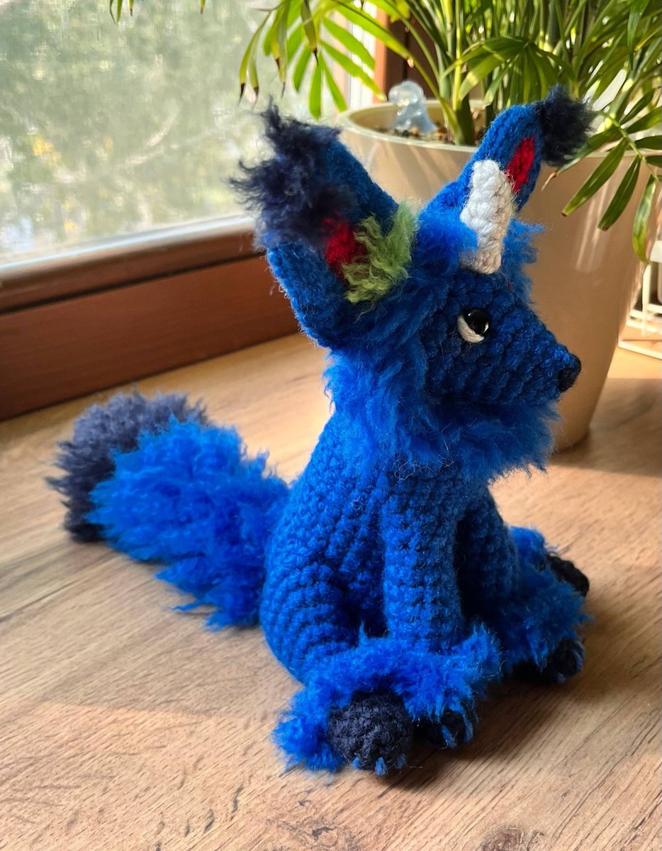 polisews's tweet photo. Not a plushie, but a small knitted toy :3c
For Kitsunal~

I want to make a couple more of things like this, soo write to channel DMs or in comments if you're interested in getting a small tabletop character toy like this! 
The price is about $150 excluding shipping atm https://t.co/SSn2hRiEsJ