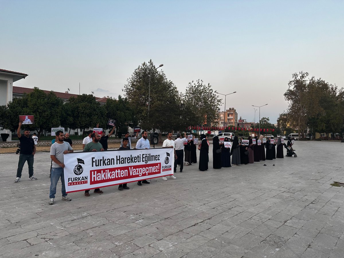 RMetod23's tweet photo. Alparslan Kuytul Hocaefendi, Semra Kuytul Hocahanım ve diğer kardeşlerimizin haksız tutukluğunun son bulması için basın açıklaması gerçekleştirdik.

#YargıEliyleZulüm
Ozgürlük IçinMeydandayız
FurkanGönüllülerine Ozgürlük

📍Ceyhan https://t.co/VDqx6ywDmG