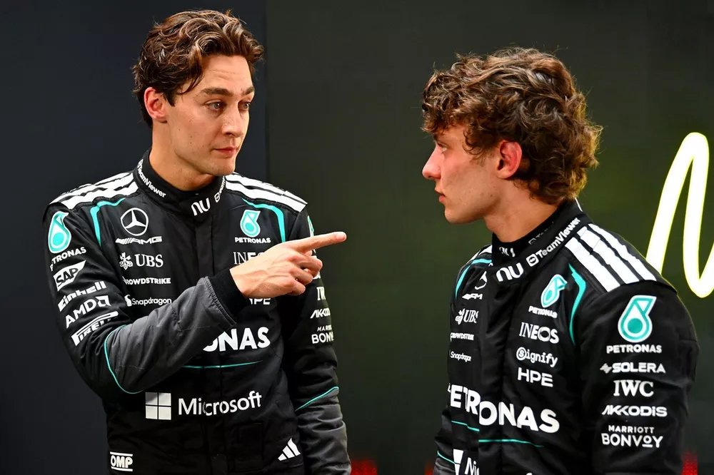 FrankZappa_'s tweet photo. Franco Colapinto es a Pierre Gasly lo que Kimi Antonelli es a George Russell:
Un pendejo que vino a patearles las pelotas.
La diferencia es que en Mercedes priorizan al mejor mientras que en Alpine siguen bancando al llorón.
Vengan pisando los pianitos!! https://t.co/5U5bUUtDfX